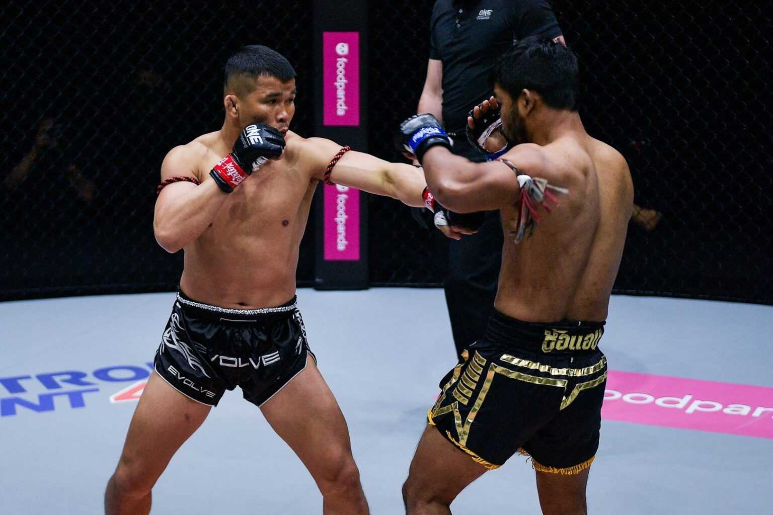Tips Memaksimalkan Jab untuk Dominasi di Atas Ring